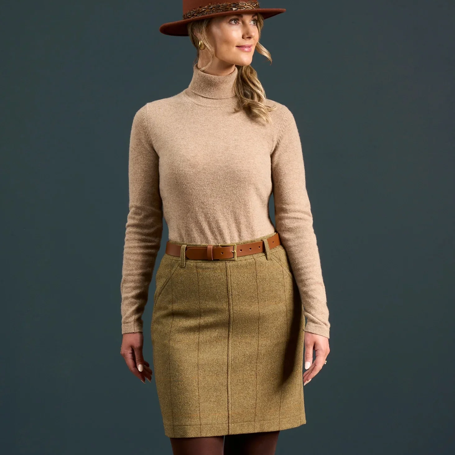 Alan Paine Combrook Ladies Skirt - Image 2