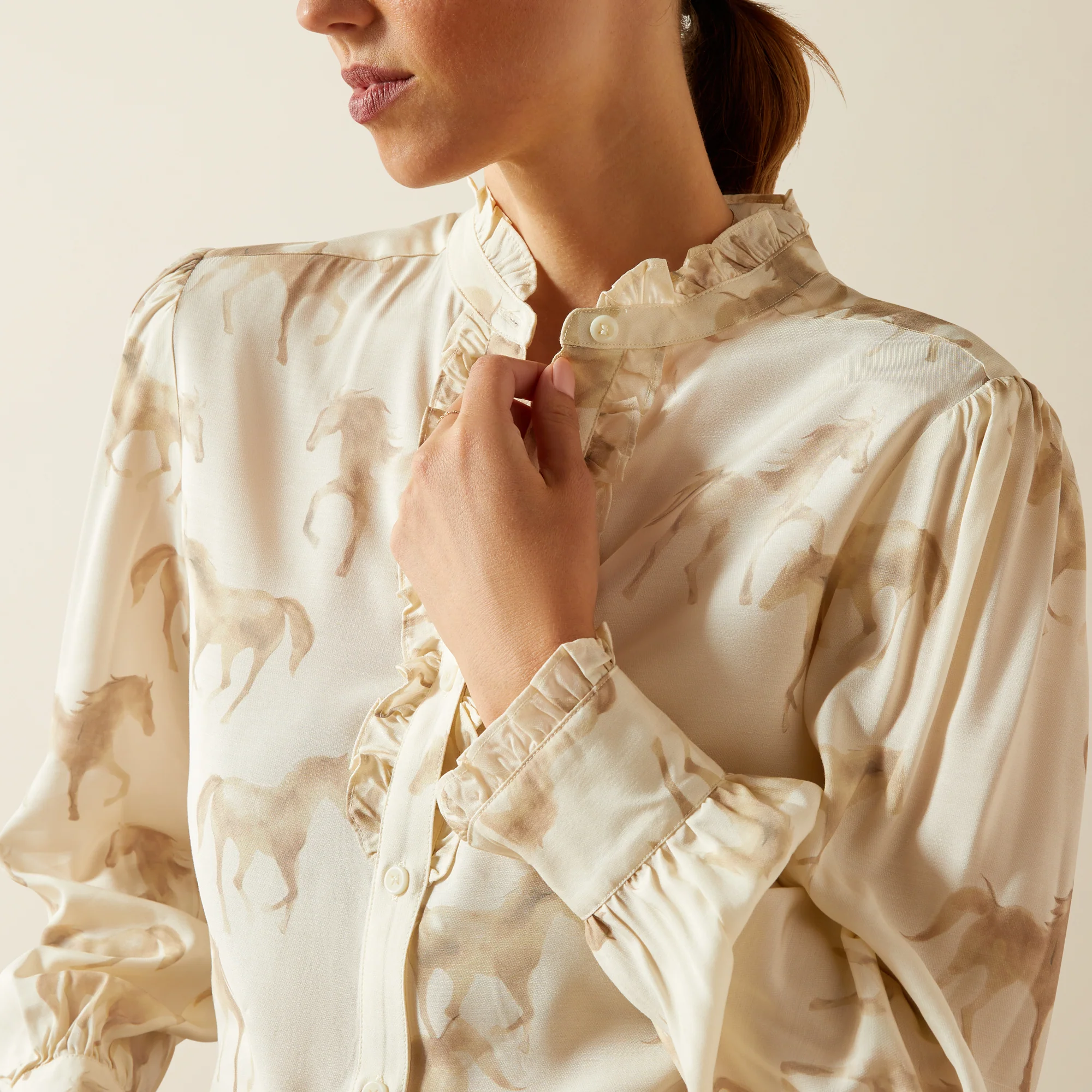 Ariat Women's Cricklade Blouse - Image 7