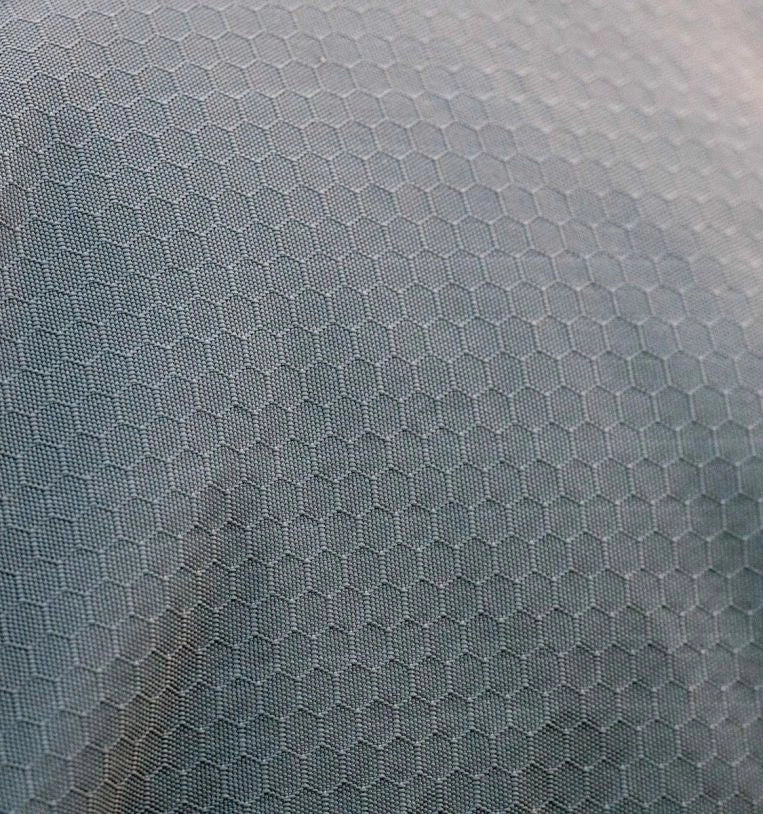 Horseware Ireland Rhino Plus HexStop 100g Vari Layer Turnout Rug - Image 7