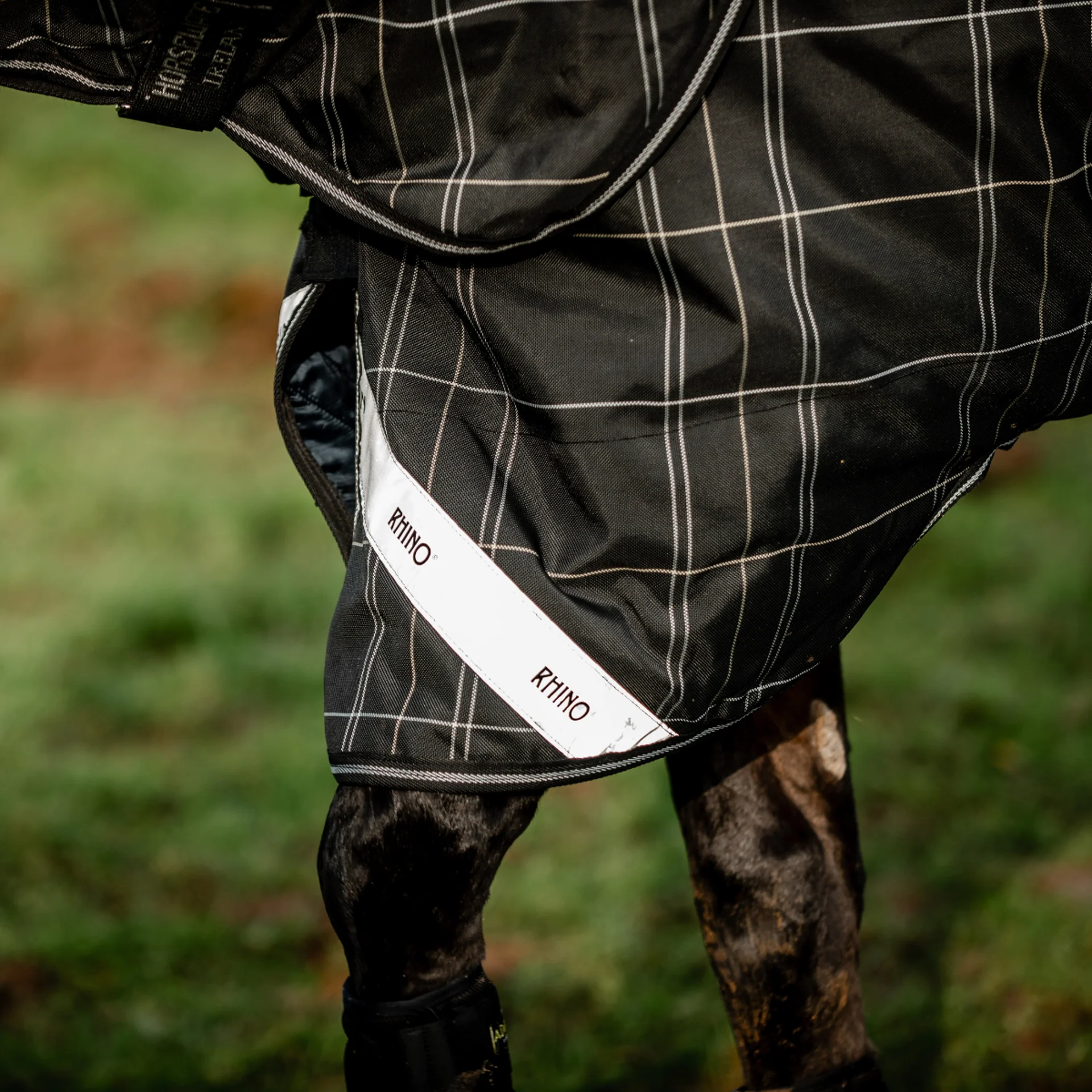 Horseware Ireland Rhino Plus Pony Turnout Bundle (0g Outer + 200g Liner) - Image 7