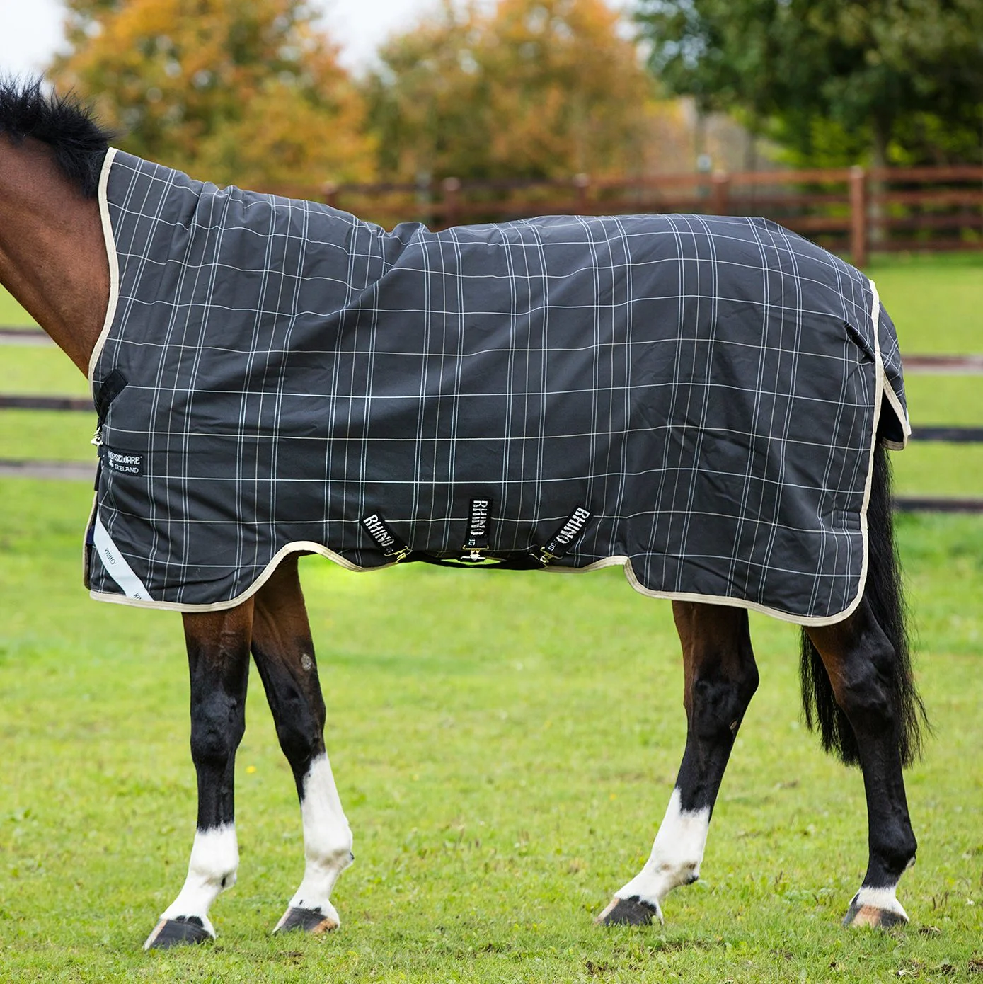 Horseware Ireland Rhino Wug with Vari Layer Medium 250g - Image 9