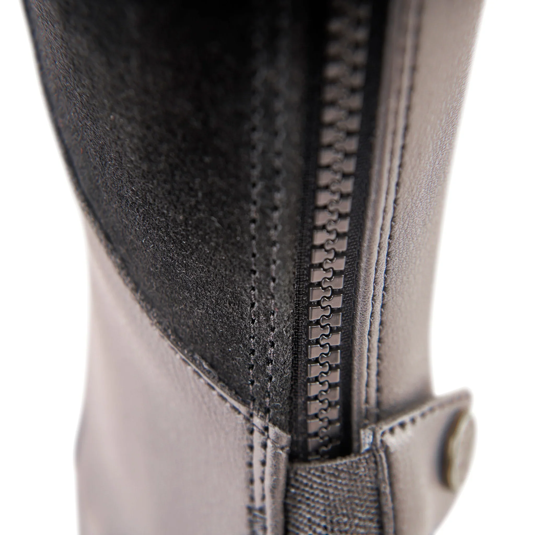 Shires Moretta Children's Synthetic Gaiters - Image 3