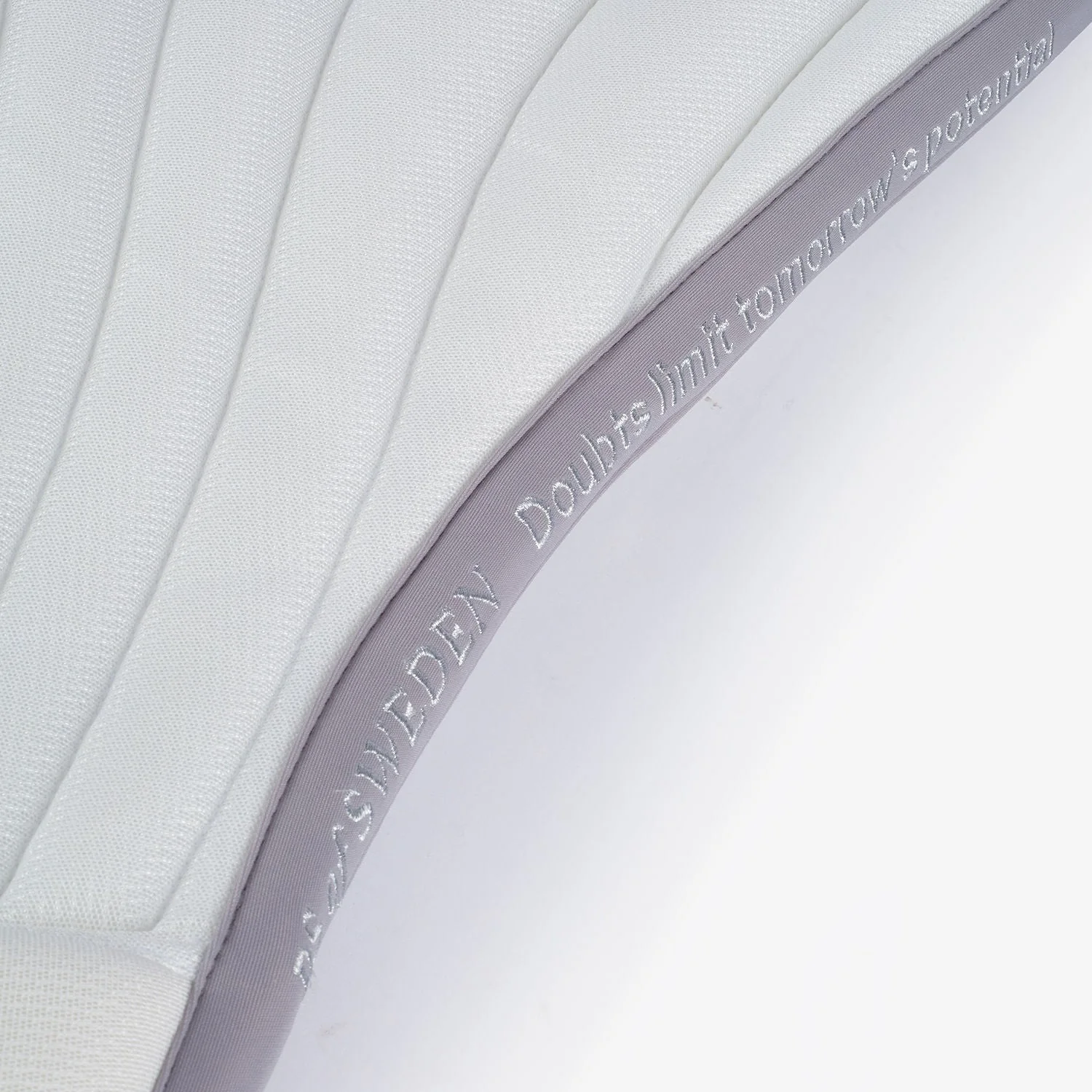 PS of Sweden Airflow Mesh Jump Saddle Pad - Image 4