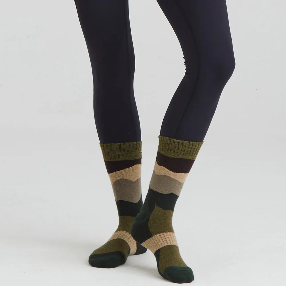 Ridgeline Merino Mid Length Wool Socks - Image 8
