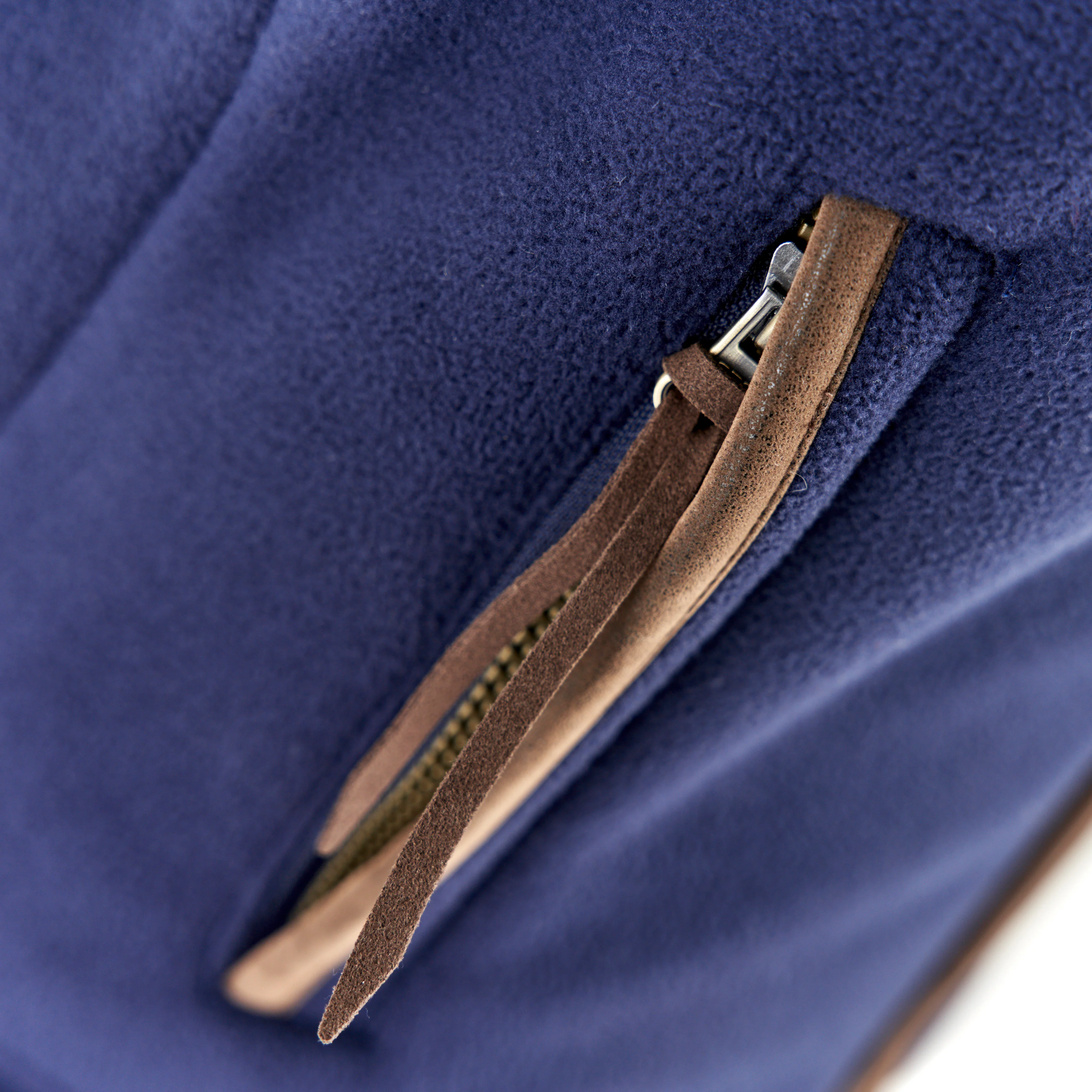 Shires Aubrion Core Men's Fleece Gilet - Image 6
