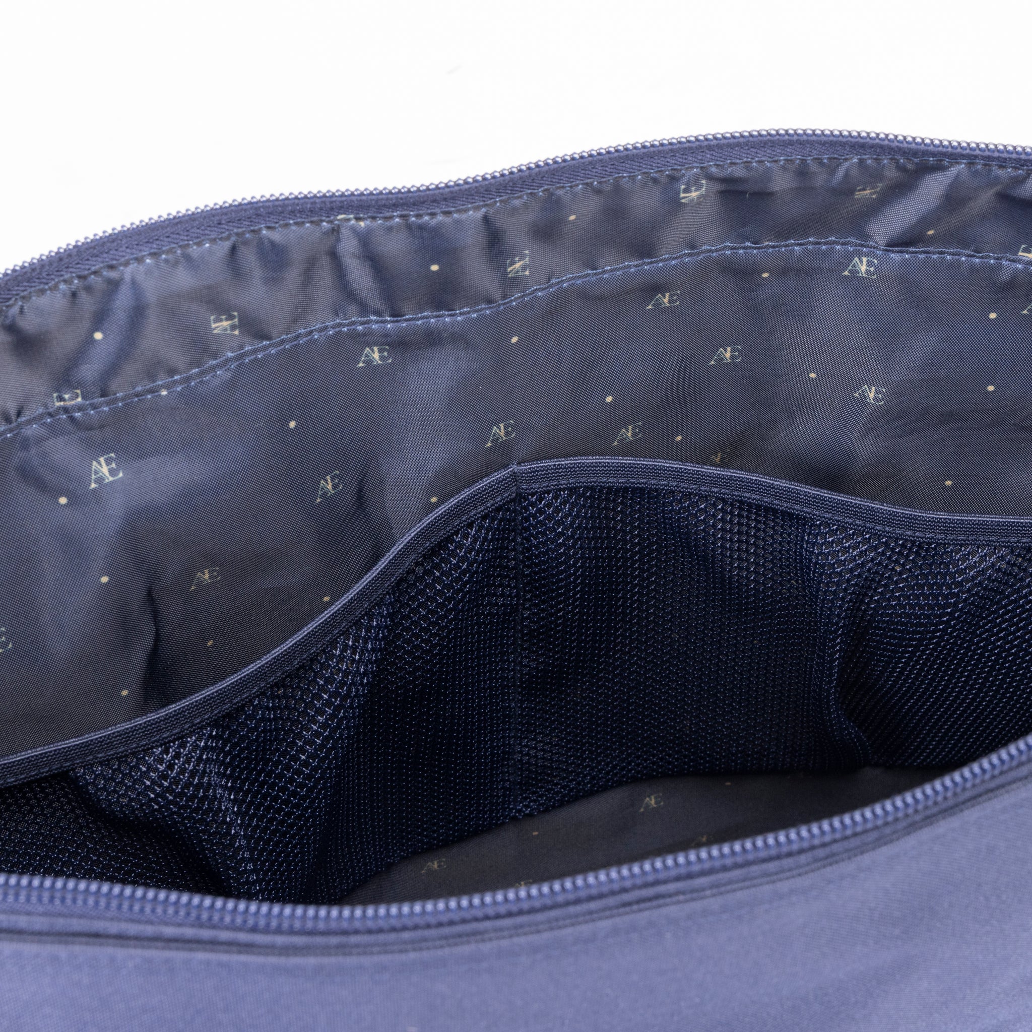 Shires Aubrion Equestrian Tote Bag - Image 5