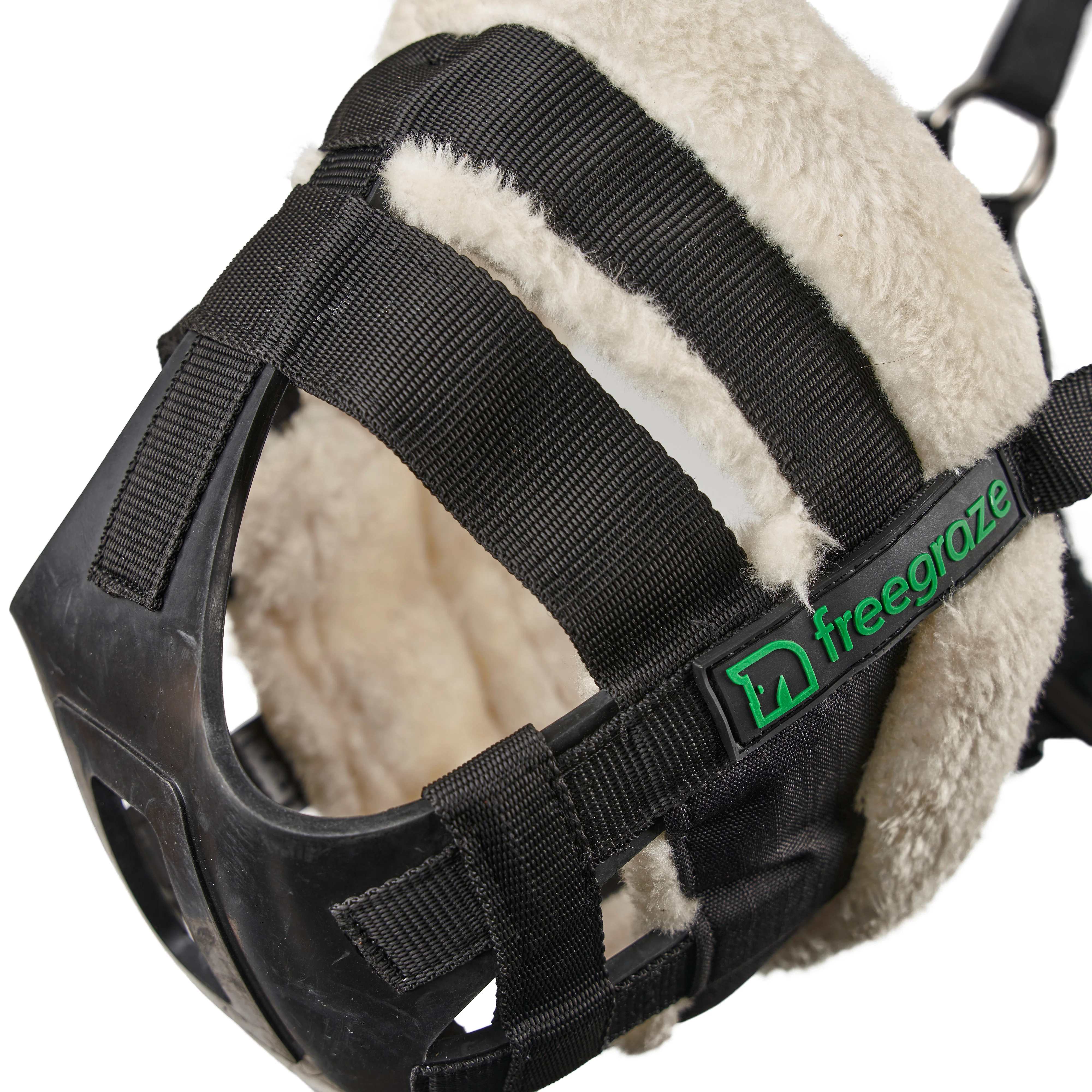 Shires FreeGraze Deluxe AirFlow Grazing Muzzle - Image 2