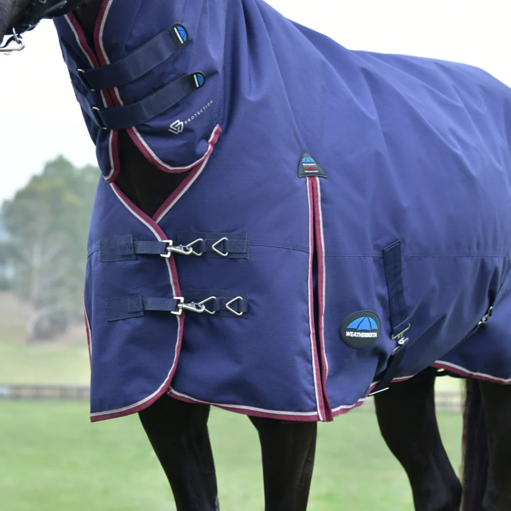 Weatherbeeta Comfitec Essential 220G Combo Turnout - Image 29