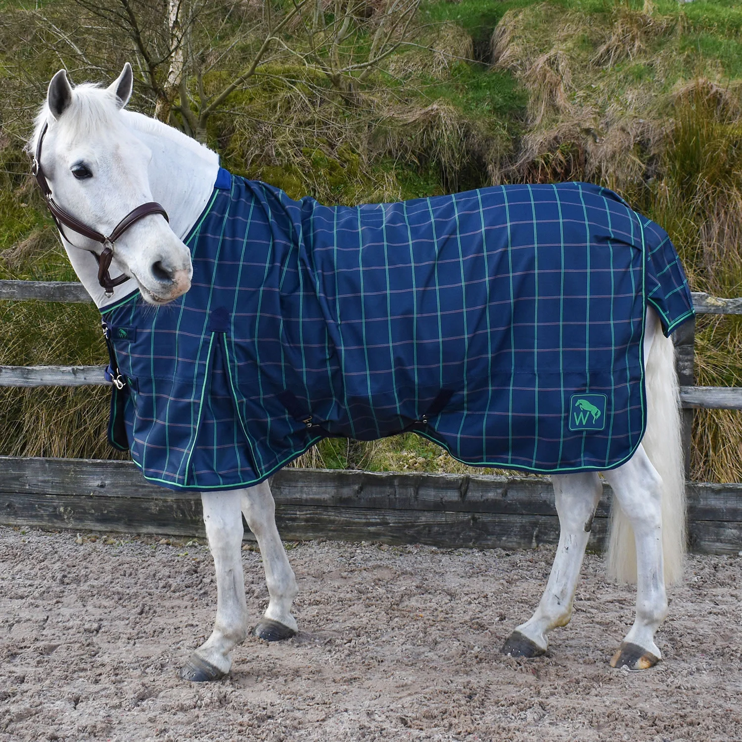 Whitaker Jacob Lightweight 0g Turnout Rug - Image 2
