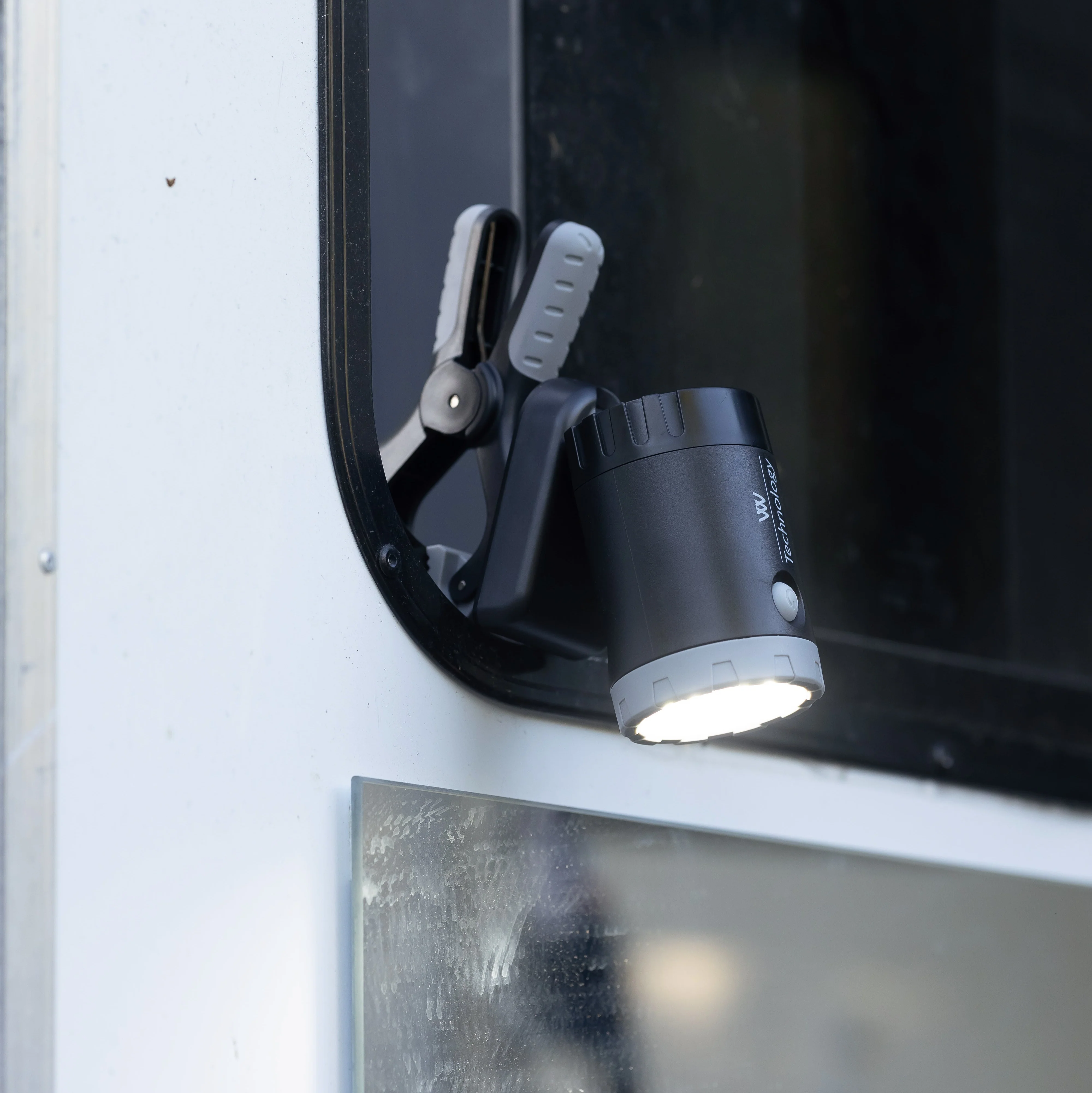 Woof Wear Multi-Mount LED Work Light - Image 7